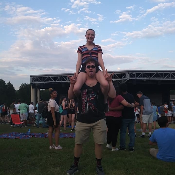 Meet your Posher, Summer - Picture 1 of 1